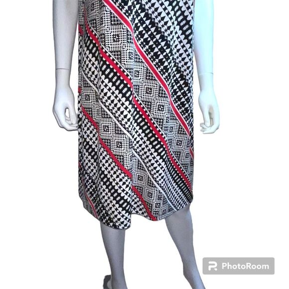 Chico's Red Black White Stripe Knee Length Sheath Dress Geometric Chico's Size 2 - Picture 4 of 9